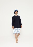 イルカのイルカくん×NOWHAWコラボ商品のルック。