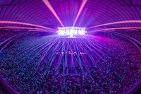 「IVE THE 1ST WORLD TOUR 'SHOW WHAT I HAVE' IN JAPAN」東京ドーム公演の様子。（撮影：田中聖太郎写真事務所）