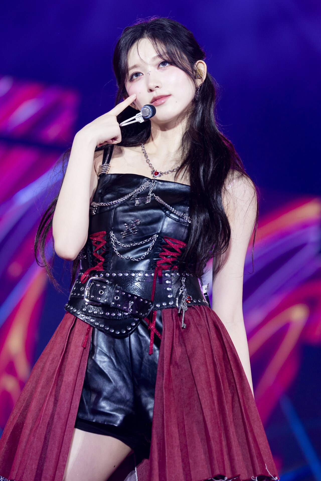 ガウル（IVE）（撮影：田中聖太郎写真事務所） - IVE、DIVEとの