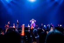 「桜井えま生誕ソロライブ『はにーえまいる～沼2～』」の様子。