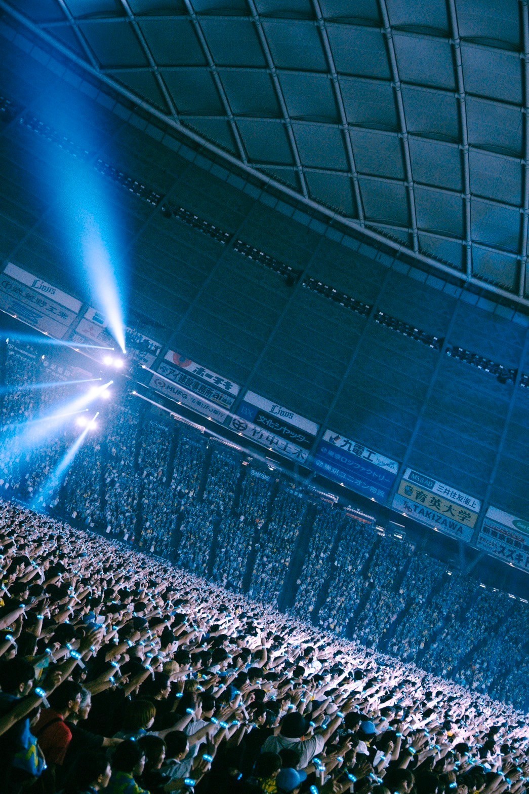 「BUMP OF CHICKEN TOUR 2024 Sphery Rendezvous」初日公演の様子。
