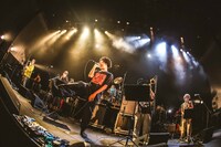 Juaを迎えたパフォーマンスの様子。（撮影：森好弘）