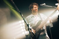 マーティ・ホロベック（B）（撮影：Kana Tarumi）