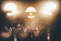 Answer to Rememberのステージの様子。（撮影：西槇太一）