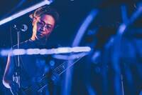 越智俊介（B / CRCK/LCKS）（撮影：西槇太一）