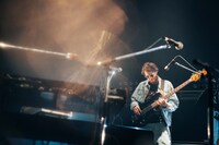 マーティ・ホロベック（B / SMTK）（Photo by Kana Tarumi）