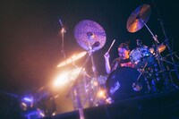 石若駿（Photo by Kana Tarumi）