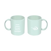 「TOMORROW X TOGETHER CAFE」で販売されるマグカップ。