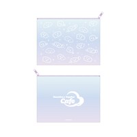 「TOMORROW X TOGETHER CAFE」で販売されるサテンポーチ。