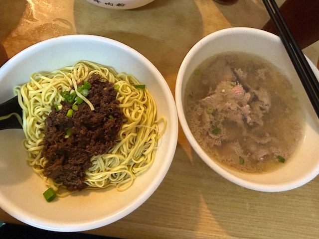 牛肉粉。慈栄くんはいろいろな食べ方を楽しんでいるそう。