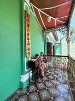 旅行先にて。慈栄くんとリナンシブ。