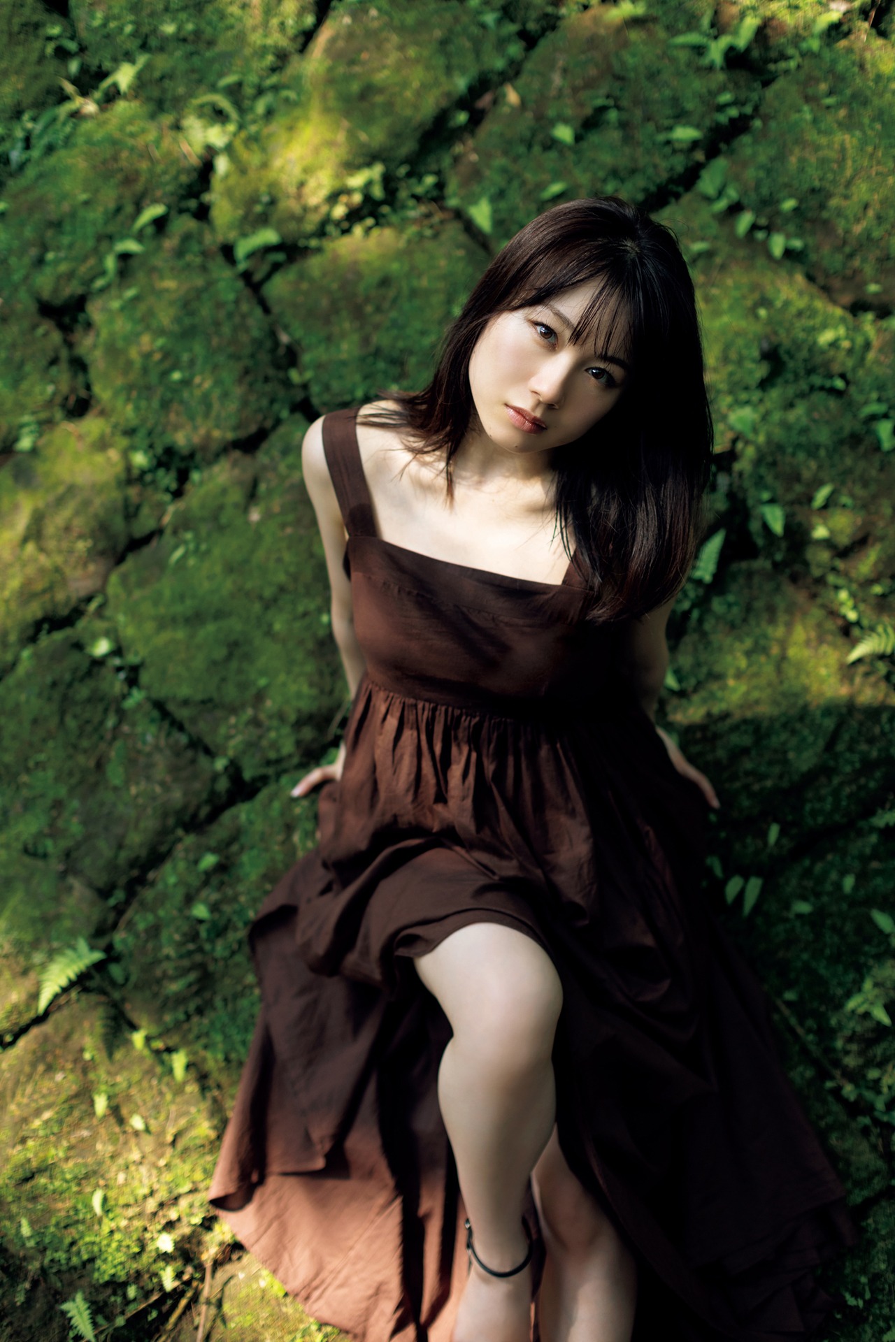 石田亜佑美のモーニング娘。ラスト写真集「Profile.7」より。