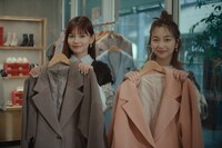 Webドラマ「新米社会人 飯沼琴子のいいことランウェイ」より。