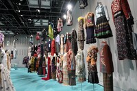 「ケイタマルヤマ遊覧会」FASHION会場の様子。