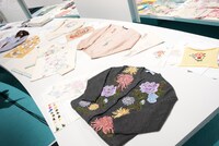 「ケイタマルヤマ遊覧会」FASHION会場の様子。