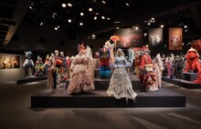 DREAMS COME TRUEの衣装。（写真提供：KEITAMARUYAMA30周年プロジェクトPR事務局）