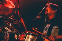 松本誠治（Dr / the telephones）（撮影：西槇太一）