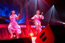 中山莉子（左）と小林歌穂（右）。