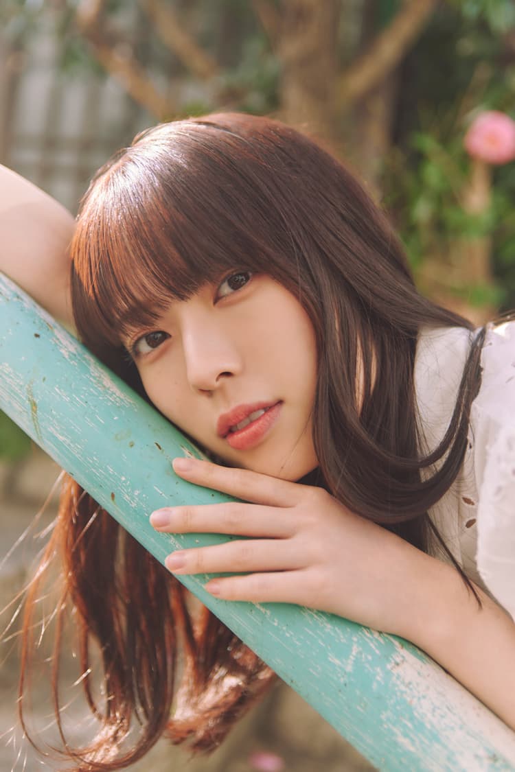 乃木坂46岩本蓮加が“欲張りに全部詰め込んだ”1st写真集発売、舞台は 岩本蓮加 乃木坂46 39th ライブ会場 撮り下ろし プレミアム 生写真