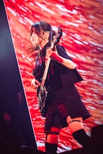 朱李（B）（撮影：冨田味我）