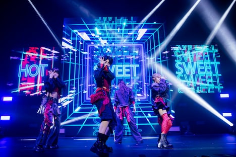 「AMEFURASSHI Live “Flora” chapter two」の様子。（Photo by Masato Yokoyama）