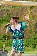 眉村ちあき（撮影：入江達也）