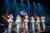 「超ときめき♡宣伝部のきみのハートにロックオンTOUR 2024」の様子。