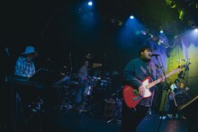 スカート（撮影：廣田達也）