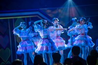「超ときめき♡宣伝部のきみのハートにロックオンTOUR 2024」の様子。