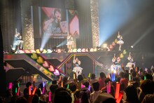 「超ときめき♡宣伝部のきみのハートにロックオンTOUR 2024」の様子。