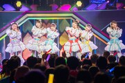 「超ときめき♡宣伝部のきみのハートにロックオンTOUR 2024」の様子。