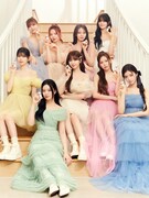 NiziUとサンリットパール ティント。