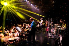 「GOOD BYE APRIL“Billboard Live Tour 2024” with special guest 土岐麻子＆ヒグチアイ」の様子。（撮影：京太郎）