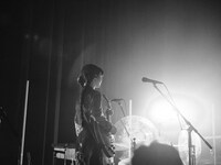 畳野彩加（Vo, G）（撮影：新家菜々子）