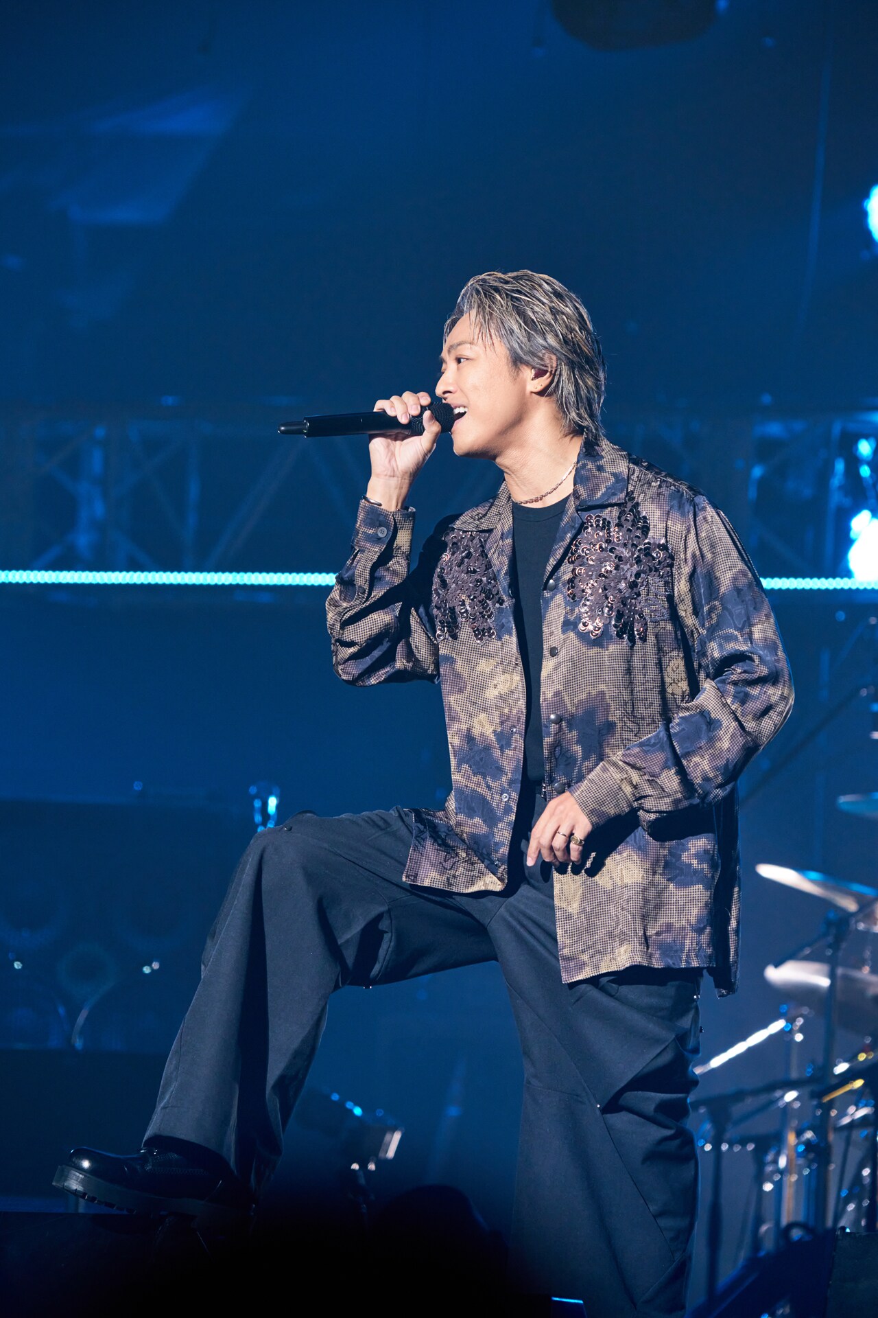 EXILE TAKAHIROが新ビジュアル公開、ソロ10周年と新作発売を記念