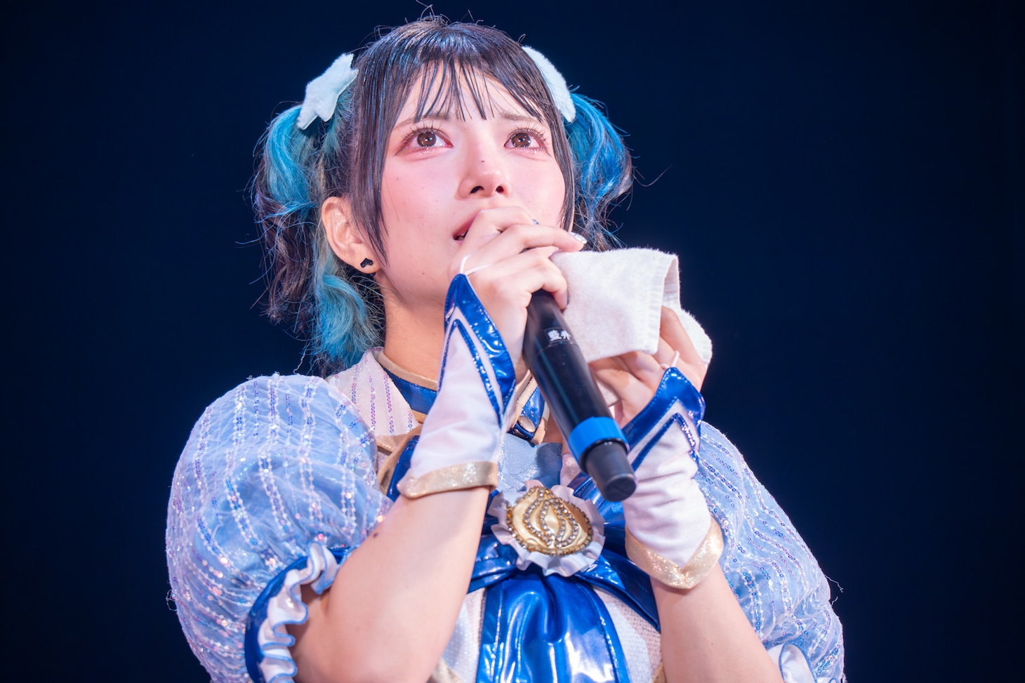 藍井すず