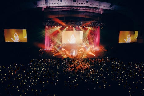 生田絵梨花「Erika Ikuta Tour 2024『capriccioso』」神奈川・パシフィコ横浜 国立大ホール公演の様子。