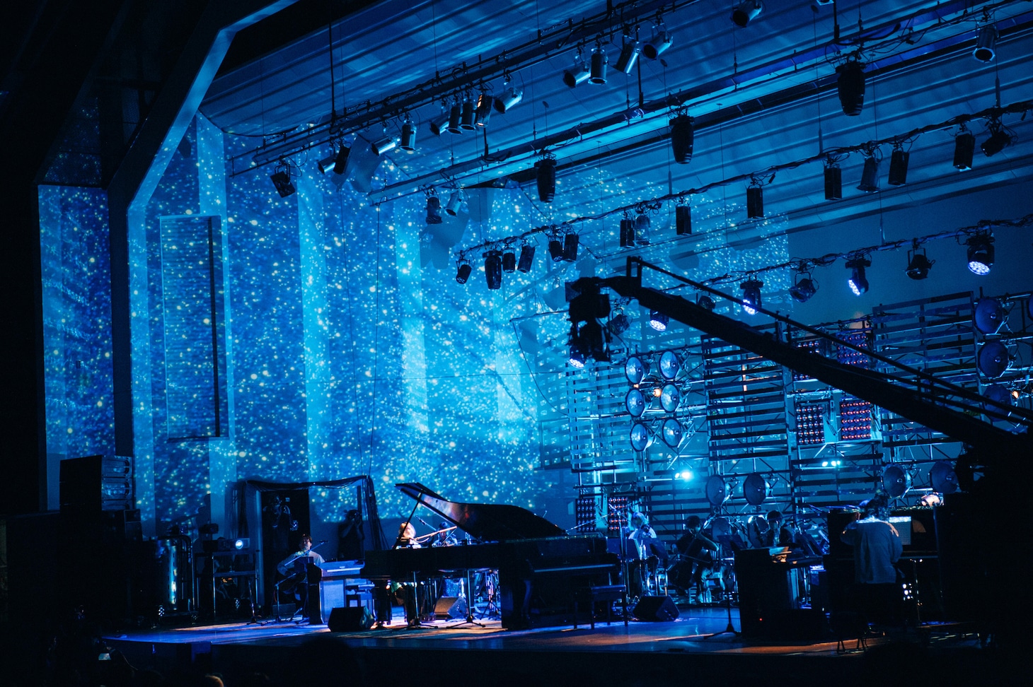 「MTV Unplugged Presents: TOMOO Acoustic Tour 2024 "Mirrors"」大阪公演の様子。（Photo by Kana Tarumi）