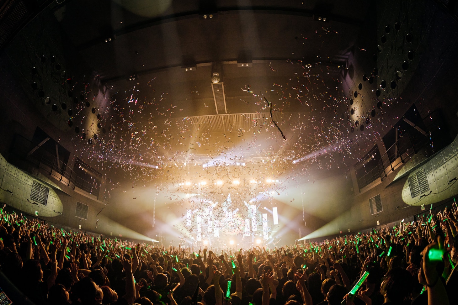 Gero「Live Tour 2024『火花』」大阪公演の様子。