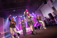 人気画像10位は「後藤真希、25周年ツアー完遂！13年ぶり新曲やモー娘。名曲も披露『これからも私についてきて』」より、「後藤真希 25th anniversary live tour 2024 ～ pr∀yer ～」ファイナル公演の様子。（提供：エイベックス）