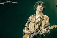 川上洋平（Vo, G）（撮影：河本悠貴）