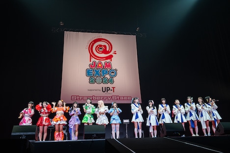 クマリデパートと真っ白なキャンパス。