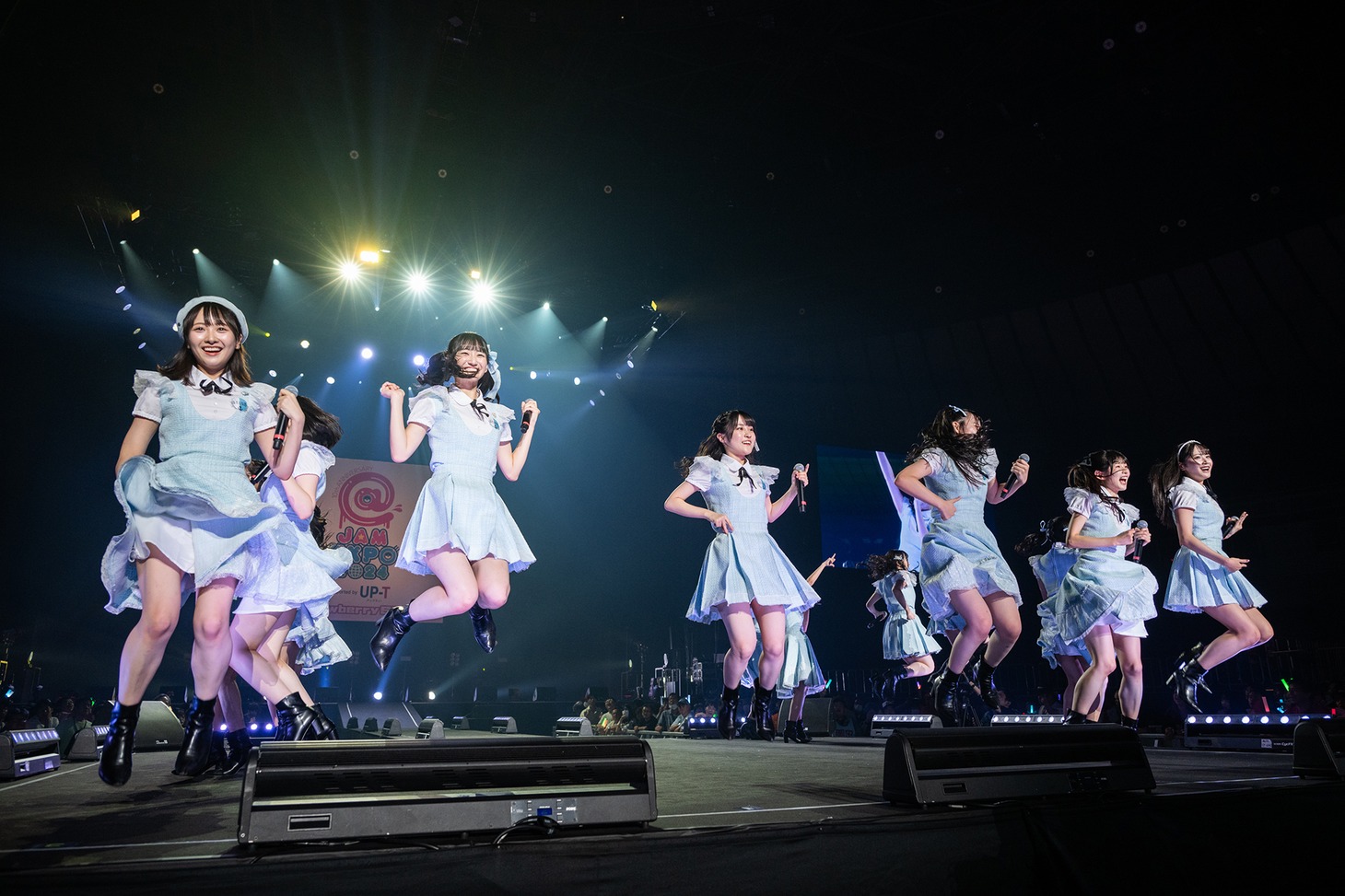 STU48
