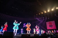 KAWAII LABの4グループが集結したステージ。