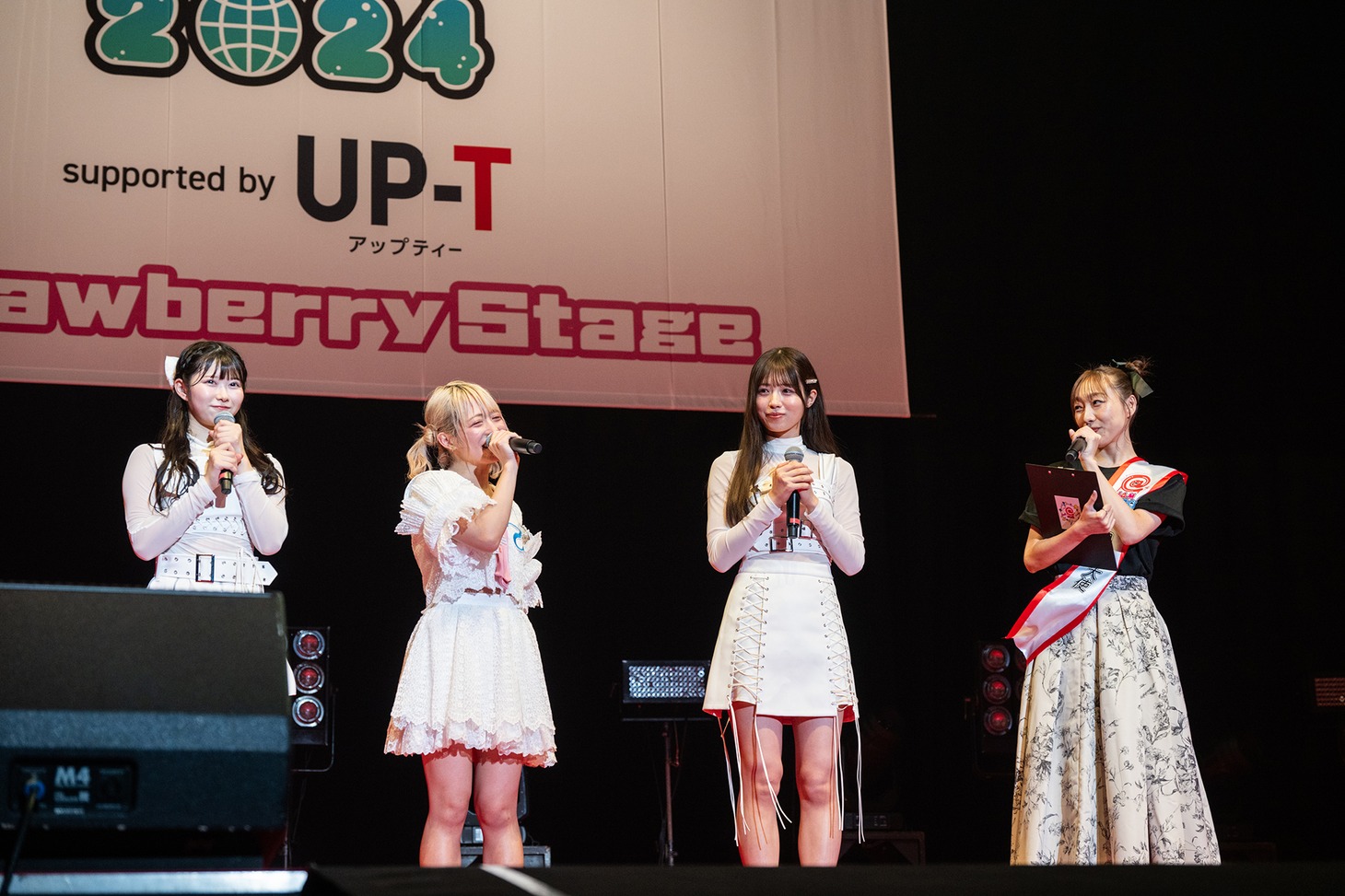 「@JAM EXPO 2024」期間限定ユニット・rad sound rebelsと親善大使の須田亜香里。