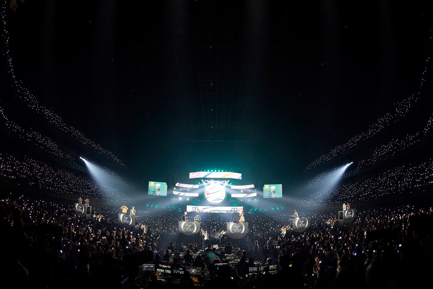 「2024 INI FAN-CON TOUR [FLIP THE CIRCLE]」神奈川公演より。 (c)LAPONE Entertainment