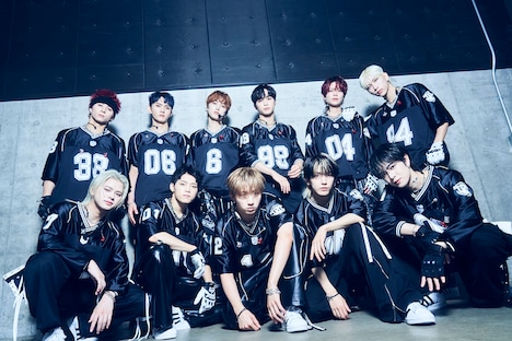 INI (c)LAPONE Entertainment