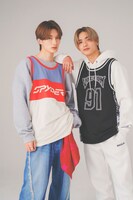 左から山中柔太朗（M!LK）、高橋恭平（なにわ男子）。(c)ヘリテージ