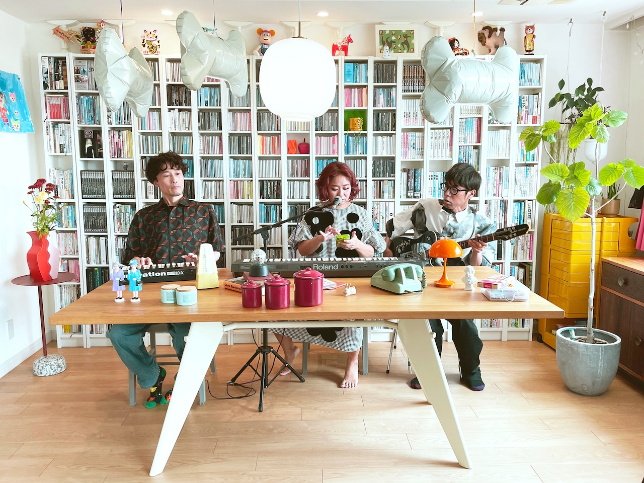 ニルギリス新作リリパに“なるほど”な追加ゲスト、トランプマン＆トランプマンXがマジック披露