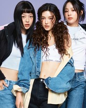 NewJeans×Calvin Klein キャンペーンより。